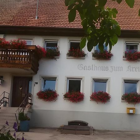 גרפנהאוזן Gasthaus Zum Kreuz מראה חיצוני תמונה