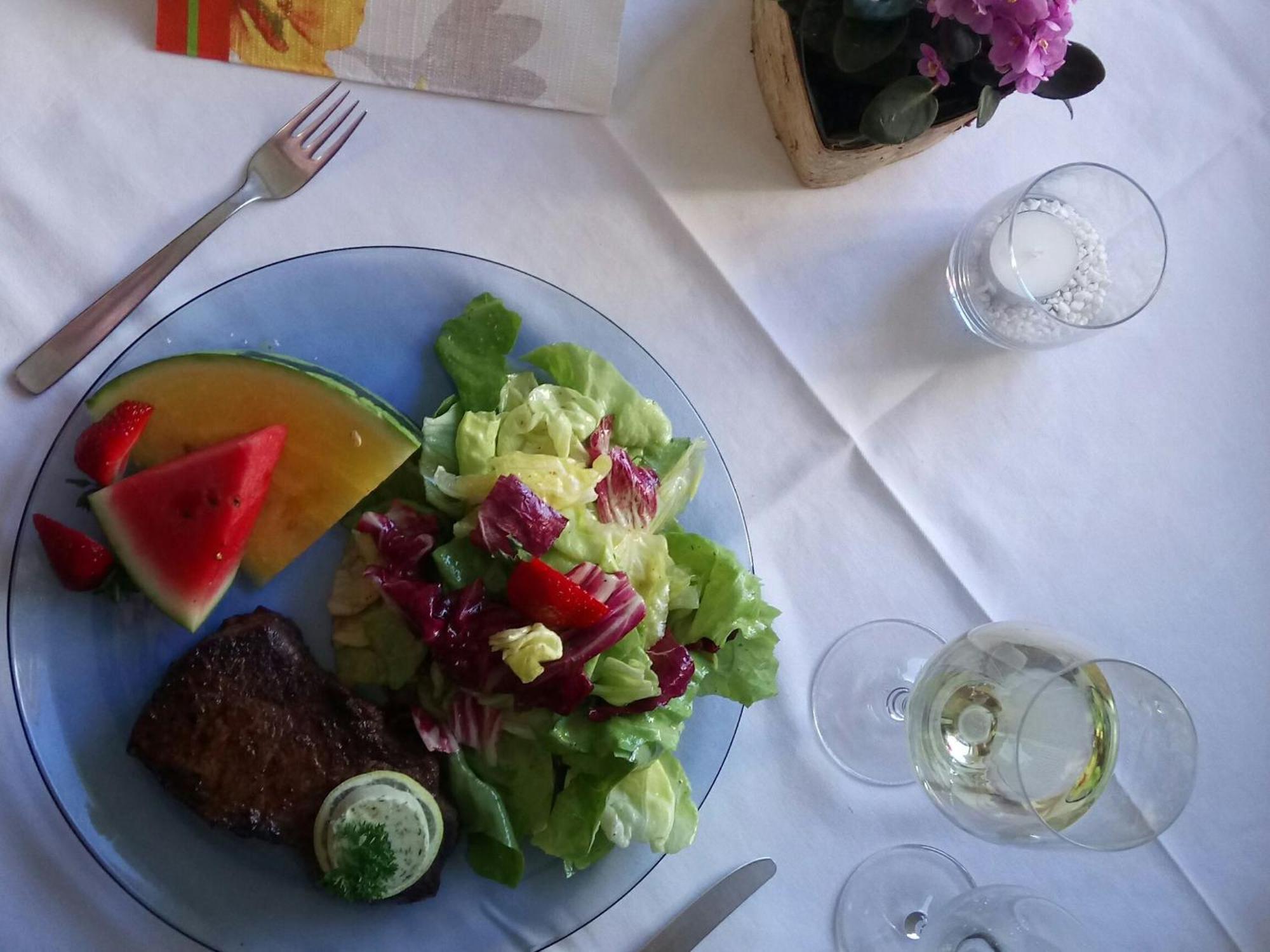 גרפנהאוזן Gasthaus Zum Kreuz מראה חיצוני תמונה